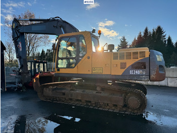 Pelle VOLVO EC240BNLC