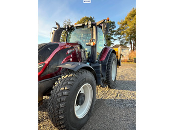 Tracteur agricole VALTRA T174