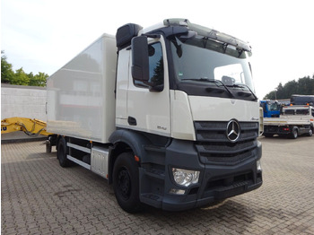 Camion fourgon MERCEDES-BENZ Antos