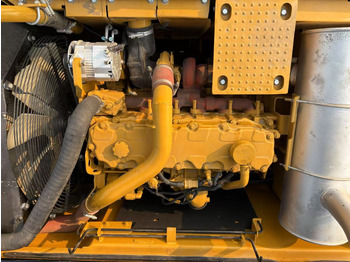 Pelle sur chenille CATERPILLAR 325D2: photos 5