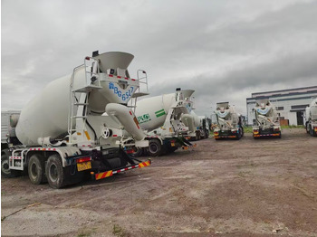 Camion malaxeur neuf SHACMAN: photos 3