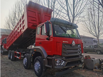Camion benne SINOTRUK HOWO