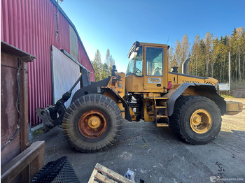 Chargeuse sur pneus VOLVO L110E