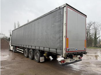 Semi-remorque rideaux coulissants FRUEHAUF