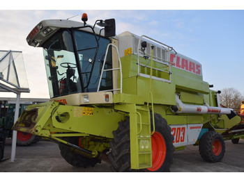 Moissonneuse-batteuse CLAAS Dominator
