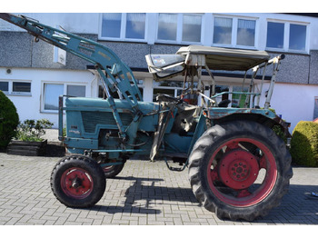 Tracteur agricole HANOMAG