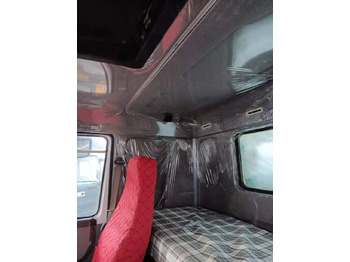 Camion citerne pour transport de carburant Howo: photos 2