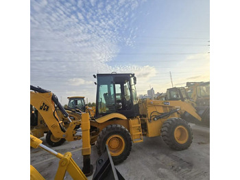 Tractopelle JCB 3CX