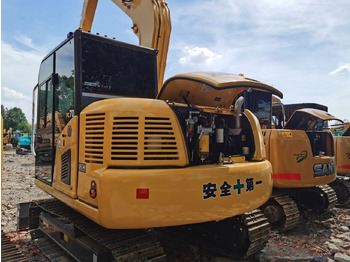 Pelle sur chenille KOMATSU PC70-8