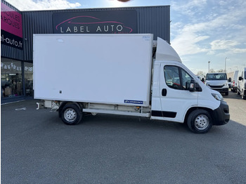 Fourgon grand volume FIAT Ducato Maxi