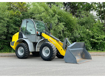 Chargeuse sur pneus NEUSON