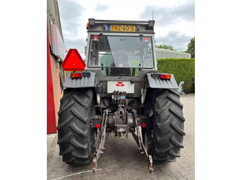 Tracteur agricole Massey Ferguson 390 2WD Tractoren: photos 5