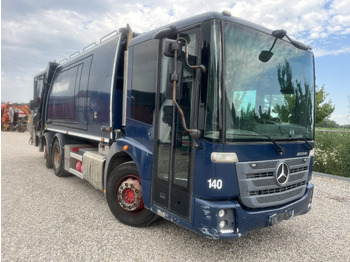 Benne à ordures ménagères MERCEDES-BENZ Econic 2630
