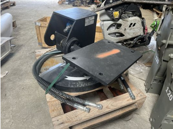 Accessoire pour Mini pelle Scie à branches pour minipelle: photos 3 Accessoire pour Mini pelle Scie à branches pour minipelle: photos 3