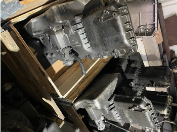 Carter d'huile pour Bus Mercedes-Benz Ölwanne Mercedes Motor OM 457 HLA A4570101113 OM457 Euro 5 EEV 15: photos 5 Carter d'huile pour Bus Mercedes-Benz Ölwanne Mercedes Motor OM 457 HLA A4570101113 OM457 Euro 5 EEV 15: photos 5