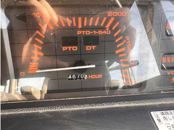 Tracteur agricole Kubota M1-65: photos 5 Tracteur agricole Kubota M1-65: photos 5