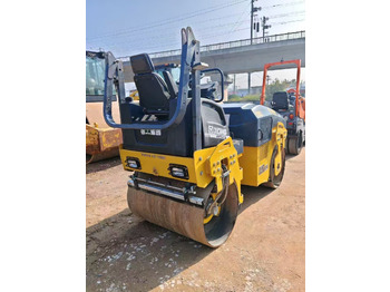 Mini compacteur XCMG XMR353E: photos 3