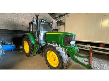 Tracteur agricole JOHN DEERE 6520