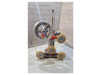 Outil/ Équipement HUSQVARNA