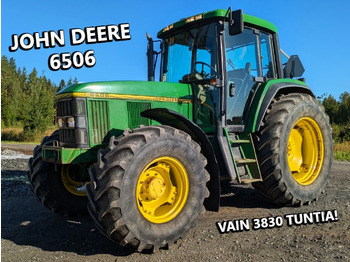 Tracteur agricole JOHN DEERE