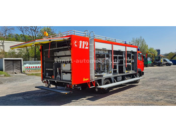 Camion de pompier MERCEDES-BENZ