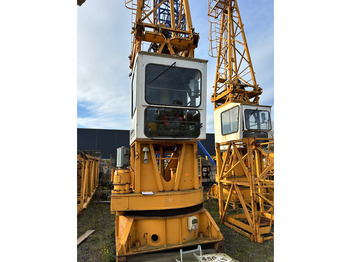 Grue à tour LIEBHERR