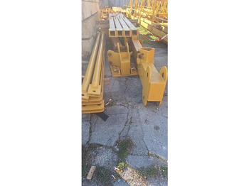 Grue à tour LIEBHERR