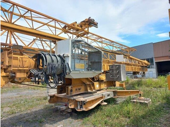 Grue à tour LIEBHERR