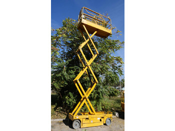 Nacelle ciseaux HAULOTTE Compact 8: photos 2 Nacelle ciseaux HAULOTTE Compact 8: photos 2