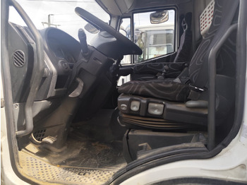 Camion grue IVECO EUROCARGO 160E25K: photos 5