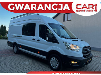 Utilitaire double cabine FORD Transit