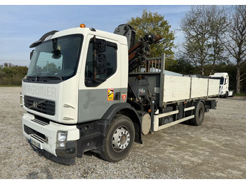 Camion plateau VOLVO FE 260