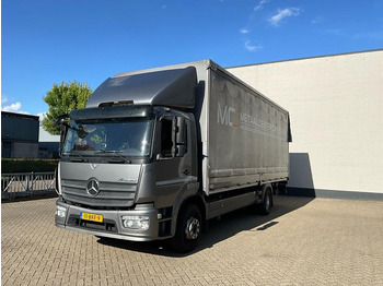 Fourgon utilitaire MERCEDES-BENZ