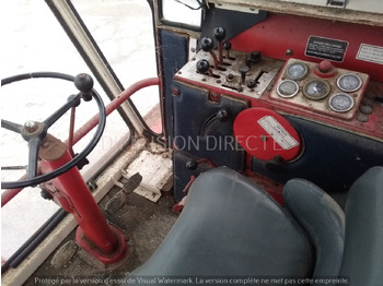 Moissonneuse-batteuse MASSEY FERGUSON MOISSONNEUSE BATTEUSE 620: photos 4 Moissonneuse-batteuse MASSEY FERGUSON MOISSONNEUSE BATTEUSE 620: photos 4