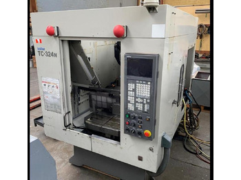 Machine à métaux