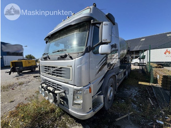Camion malaxeur VOLVO FM 440