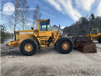 Chargeuse sur pneus VOLVO L120C