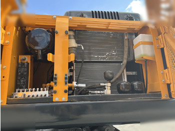 Pelle sur pneus HYUNDAI ROBEX 210W-9: photos 5