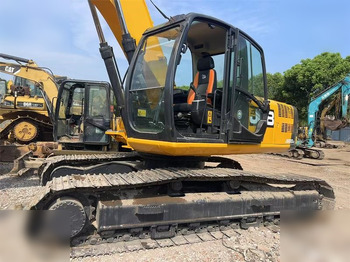 Pelle sur chenille JCB JS220 LC: photos 4