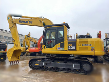 Pelle sur chenille KOMATSU PC200-8