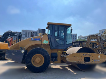 Compacteur XCMG XS143J