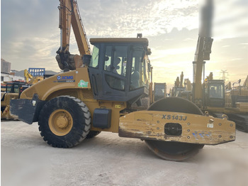 Compacteur XCMG XS143J