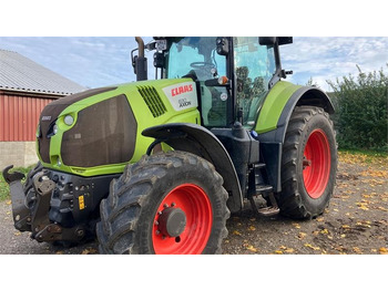 Tracteur agricole CLAAS Axion 830