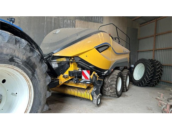 Presse à balles cubiques NEW HOLLAND