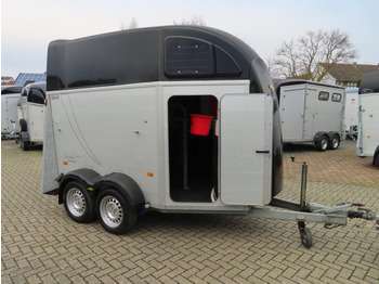 Van chevaux HUMBAUR