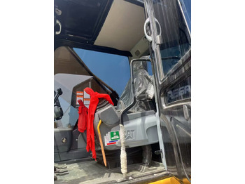 CATERPILLAR 330D2 — crédit-bail CATERPILLAR 330D2: photos 4