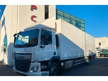 Camion fourgon DAF