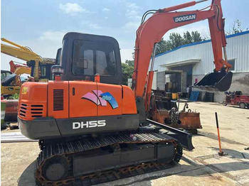 Mini pelle 90% New Mini Excavator Doosan DH55 Second-hand Excavator 5 Ton Mini Used  Excavator for Sale in Low Price: photos 5