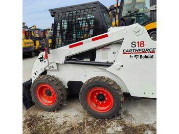 Mini chargeuse BOBCAT S16