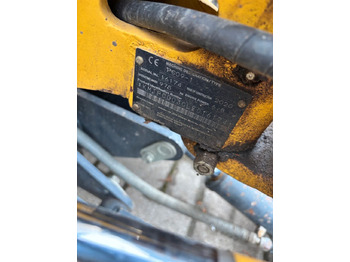 Mini pelle Komatsu PC09-1: photos 4